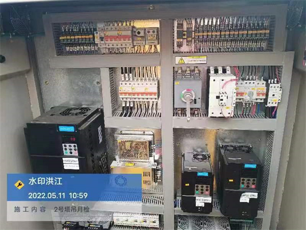水映洪江項(xiàng)目-塔吊、電梯月檢